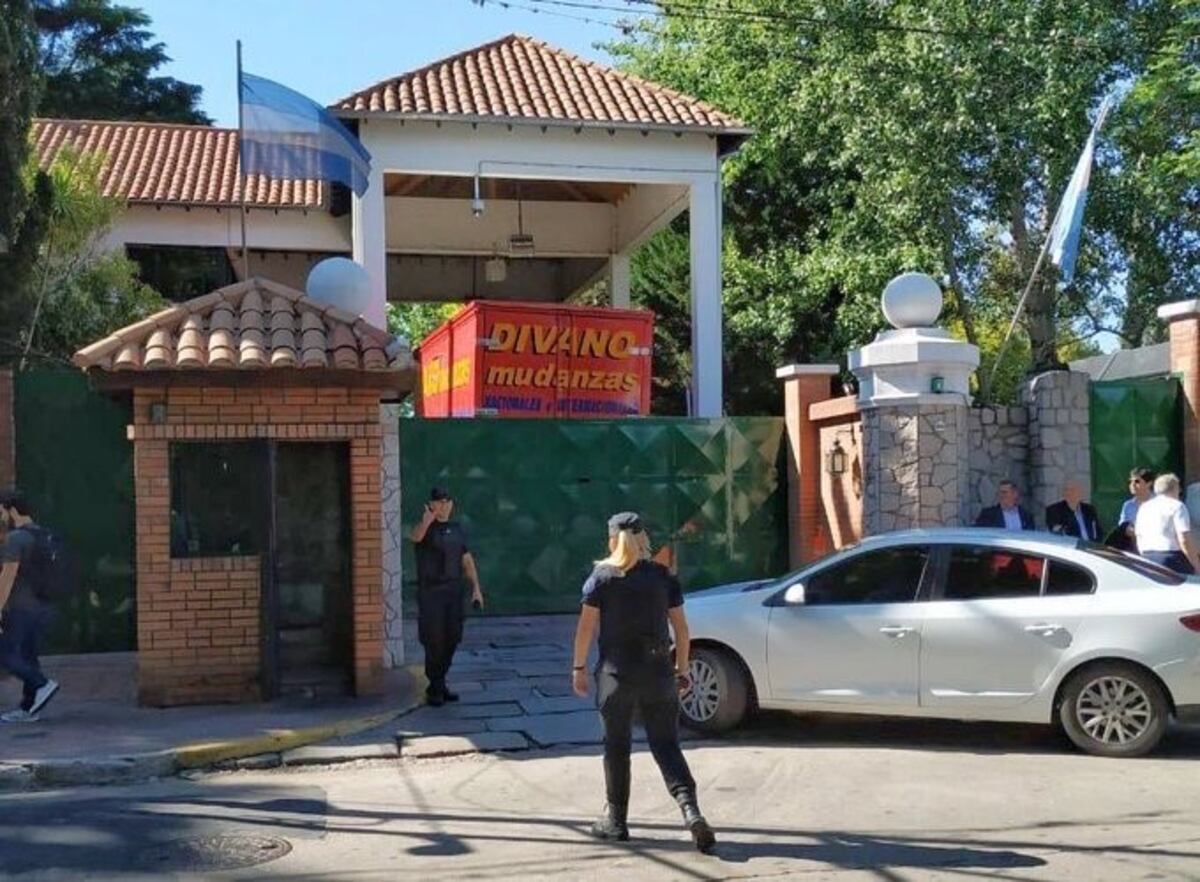 Comenzó la mudanza de Mauricio Macri y Juliana Awada de la Quinta de Olivos