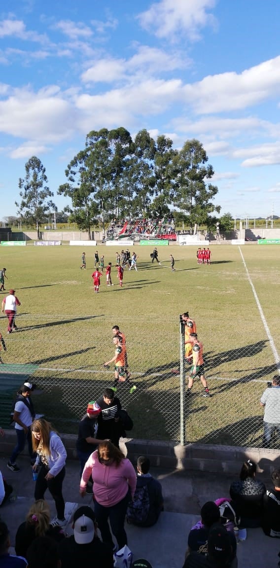 San Joege iguala 0 a 0 con Defensores de Belgrano (Luis Solórzano)