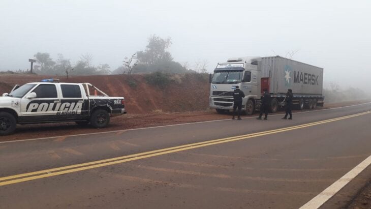 Robo en modalidad “pirata del asfalto” en Pozo Azul.