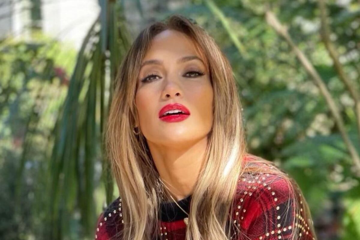 Jennifer López mostró su impresionante figura: “Modo verano”
