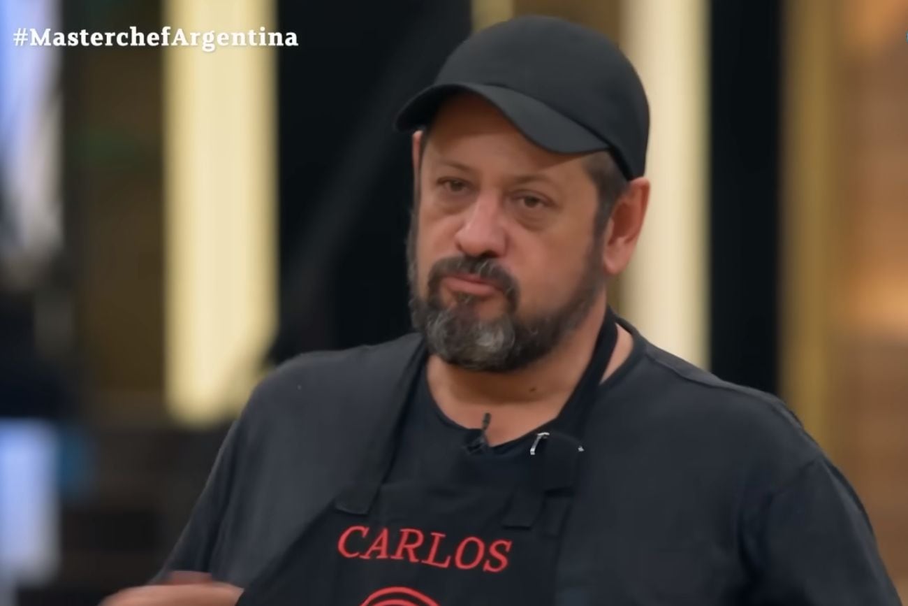 Carlos fue eliminado de MasterChef por unas empanadas mal preparadas (Captura de pantalla)