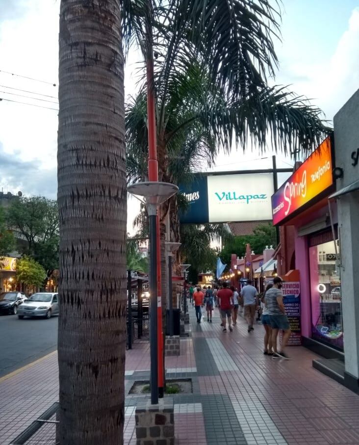 El centro de Carlos Paz este último fin de semana. (Foto: gentileza Damián González).