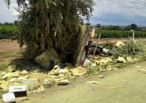 Trágico accidente de un camionero que perdió la vida en la ciudad de Agrelo al volcar el rodado.