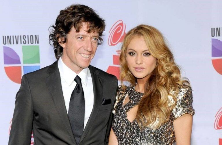 Paulina Rubio y el empresario Nicolás “Colate” Vallejo-Nágera  se separaron en 2012 (web)