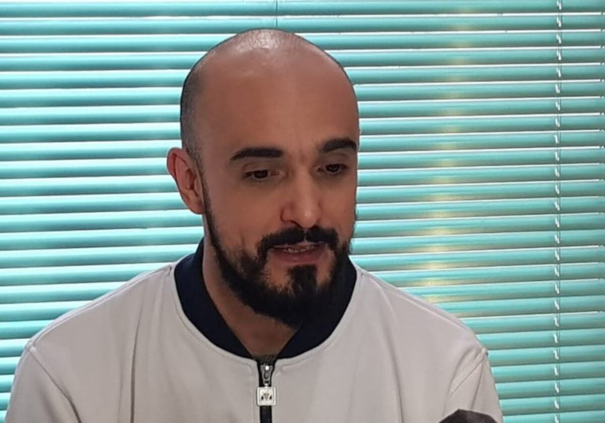 Abel Pintos en Cristal FM y Vía Rosario en una entrevista exclusiva