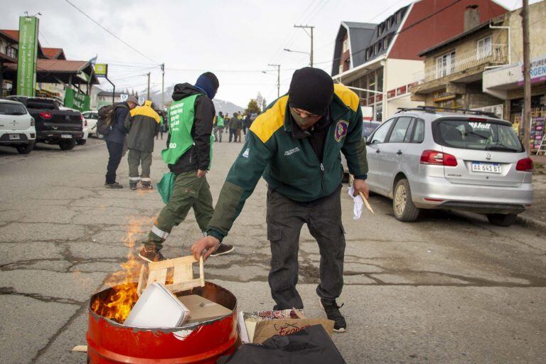 Reclamos del SPLIF en San Carlos de Bariloche (web).