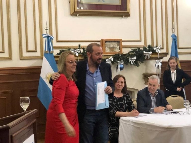 alicia kirchner con intendente de Cmte Luis Piedra Buena