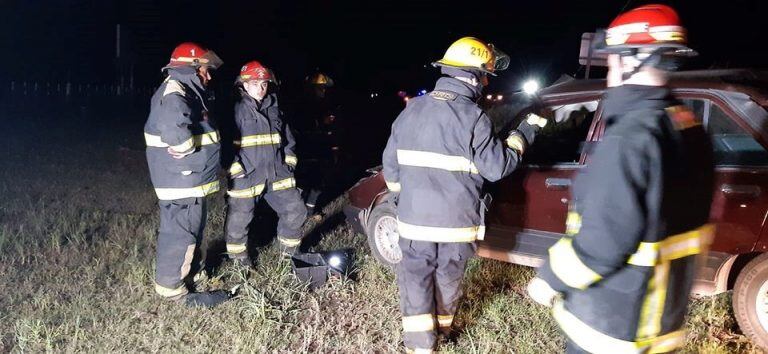 Accidente Ruta E52 auto atropelló a un caballo en Arroyito