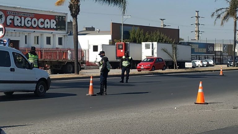 Realizan controles puerta a puerta en la zona sur de la ciudad de Salta (Gentileza ministerio de Seguridad)