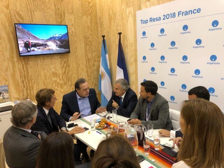 El secretario de Turismo Nacional, Gustavo Santos, el gobernador de Jujuy Gerardo Morales y la comitiva Argentina en la Feria de Turismo en París