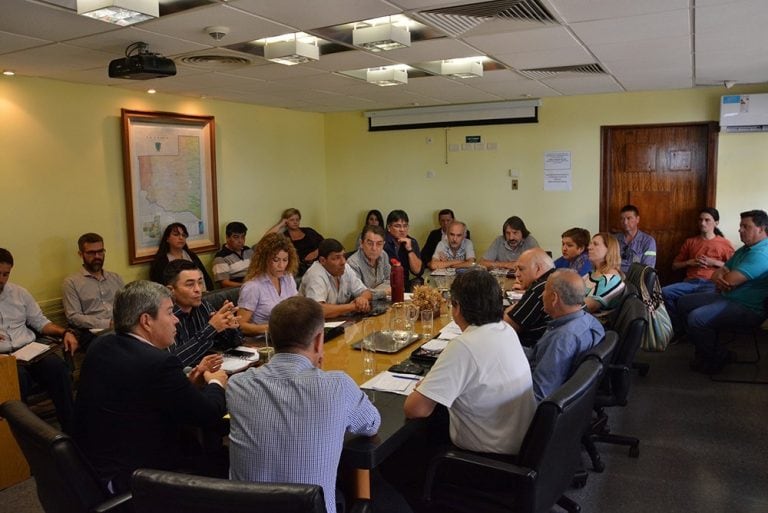 La reunión paritaria en Casa de Gobierno (Gobierno de La Pampa)