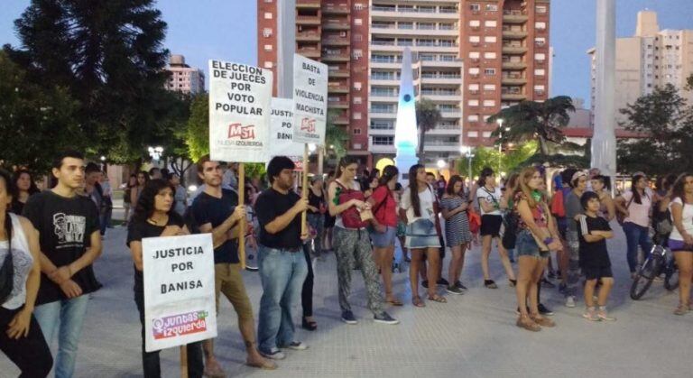 Marchas en Santa Fe y Gálvez por el femicidio de Danisa Canale