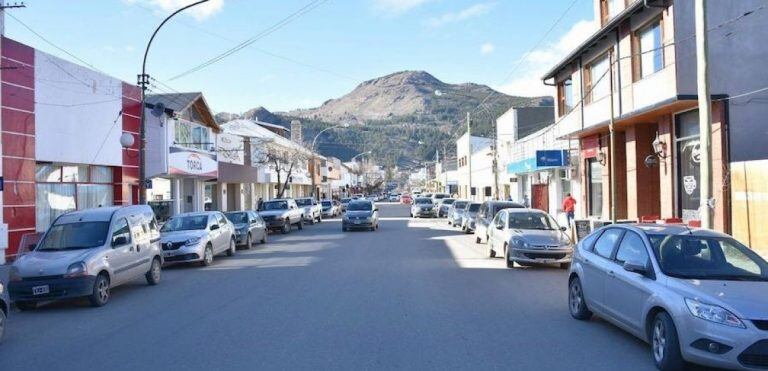 25 de Mayo, calle principal de Esquel