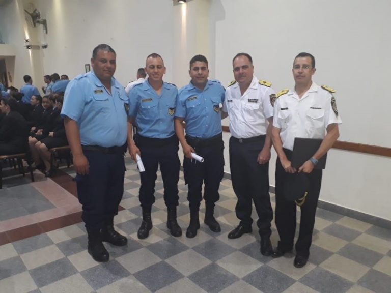 Reconocimiento a la policia de Arroyito