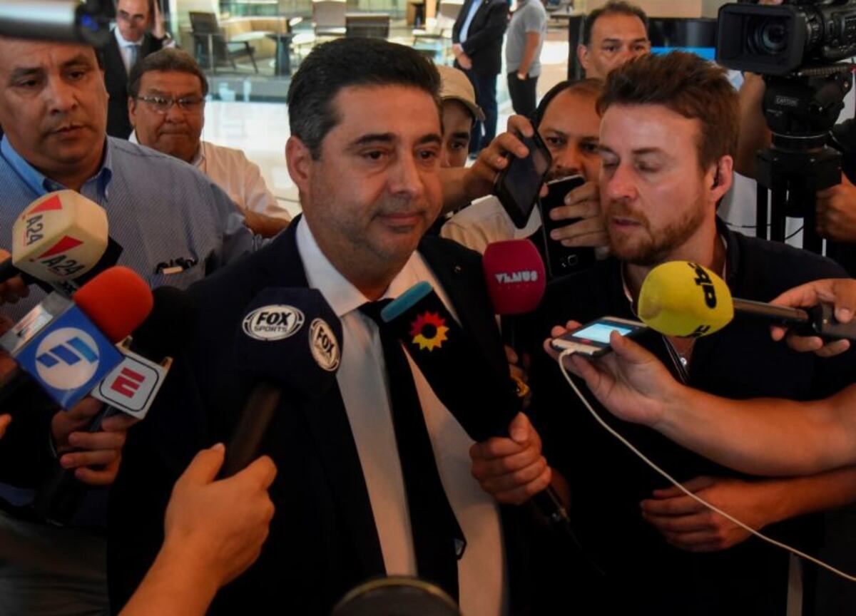 Angelici: "Si tenemos que ir al TAS, lo vamos a hacer"