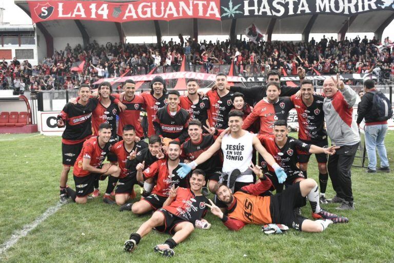 Sporting festejó en el clásico