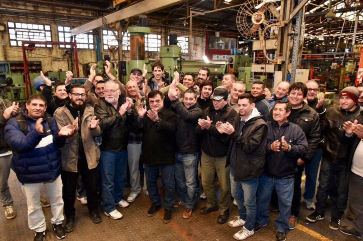 Conmoción en la UOM Rosario por un empleado cesanteado de Mefro Wheels que se quitó la vida
