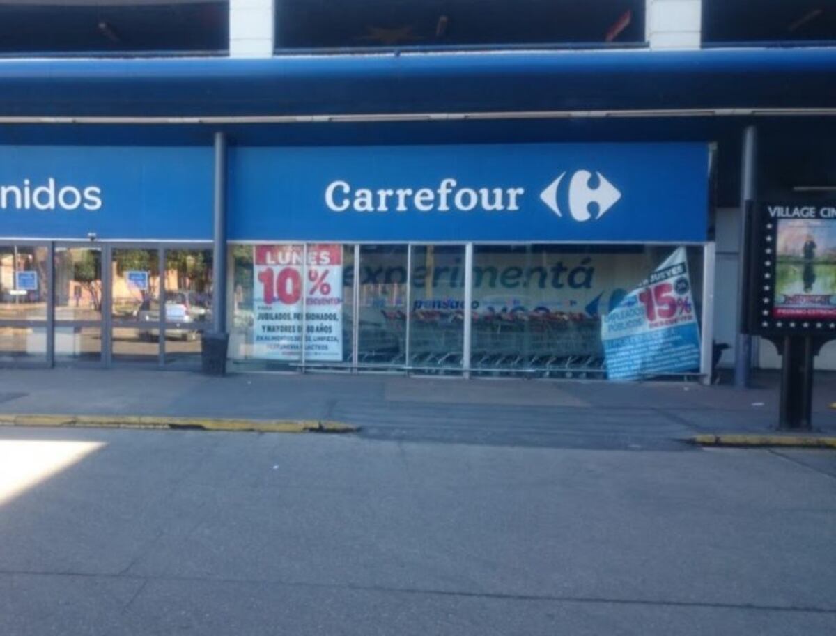 Supermercado condenado a pagar 70 mil pesos a dos jóvenes maltratadas en una sucursal