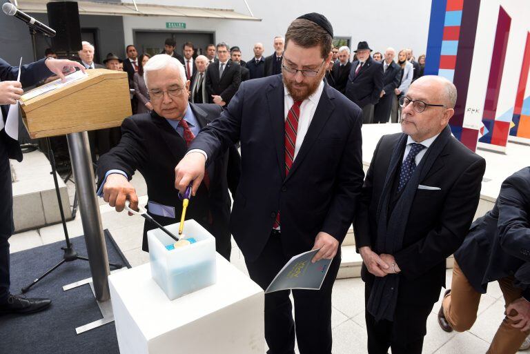 Homenaje a las víctimas de los atentados contra las Torres Genelas y el Pentágono. (prensa AMIA)