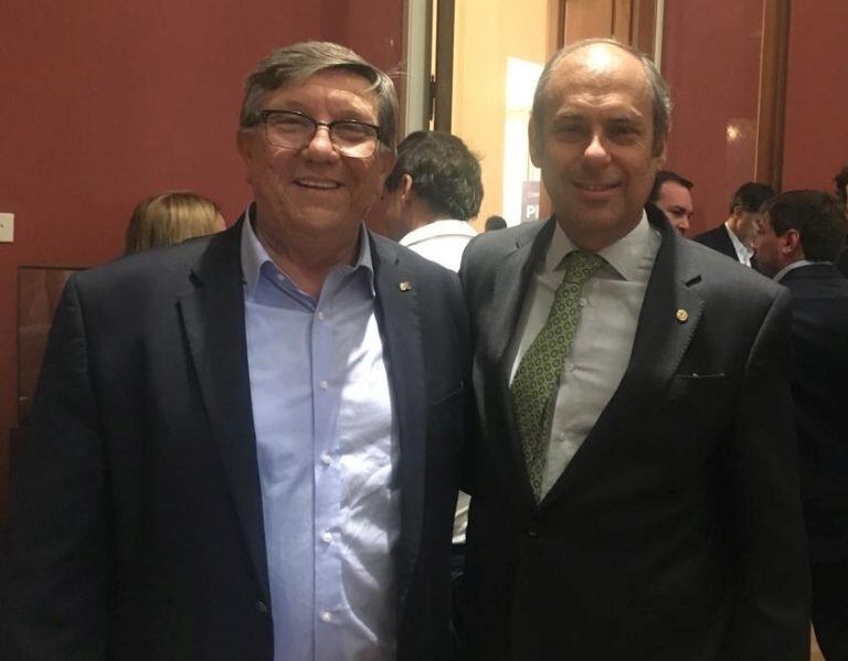 Jorge Gurrieri y Eduardo Nougues asistieron este lunes al acto de entrega de los Premios Exportar 2018 en el Salón Blanco de la Casa Rosada, encabezado por el presidente Mauricio Macri.