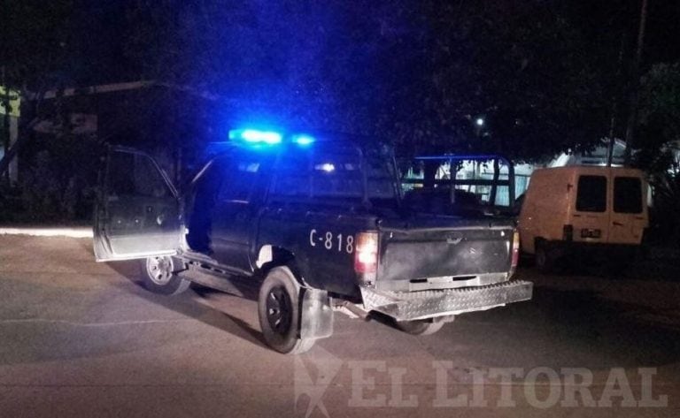 Hallaron a un joven muerto en la costa del río Paraná. (Foto: El Litoral)