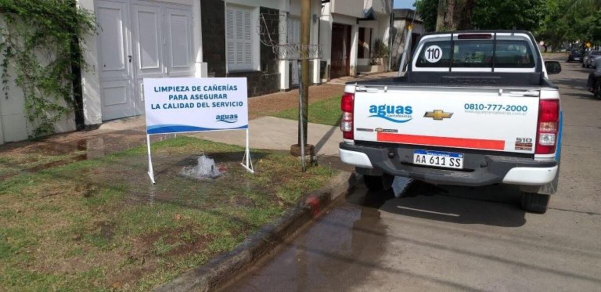 ASSA: Última etapa de la limpieza de la red de agua potable