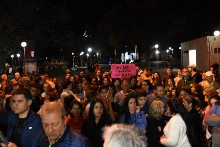 Entre Ríos: vecinos de Viale también se movilizaron contra los Siboldi