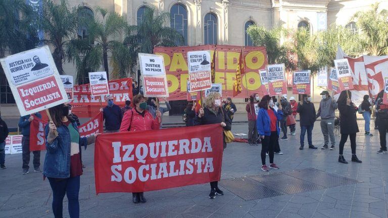 Protesta en Córdoba por el asesinato de  George Floyd