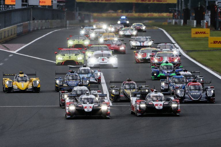 El inicio de las 6 Horas de Fuji, un clásico de Resistencia, en el autódromo que es propiedad de Toyota y que está ubicado cerca del Monte Fuji.





































Largada de las 6 hs de Fuji, segunda fecha del Mundial de Resistencia (WEC) 2019-2020.