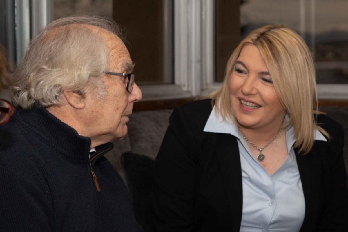 Adolfo Perez Esquivel: "hay que construir una unidad para mantener la paz"