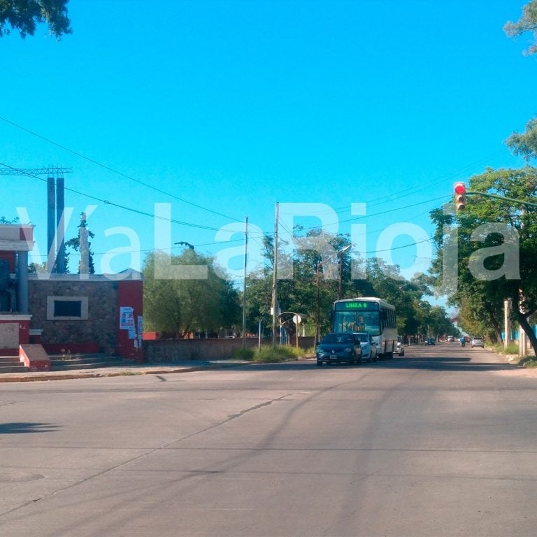 Avenida Ortíz de Ocampo esq. Avenida Carlos Saúl Menem