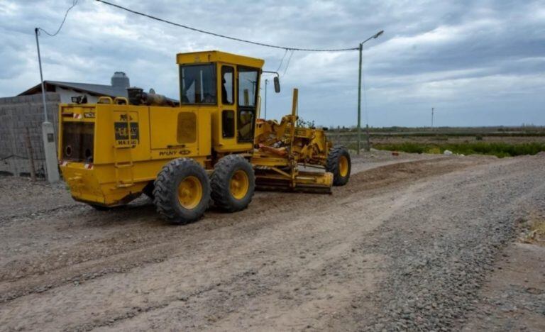 Realizaron tareas de prevención en Rawson para evitar desbordes por el temporal.