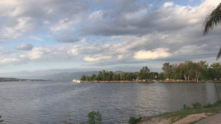 Promesa de más sol y menos nubes durante las próximas horas de este jueves.