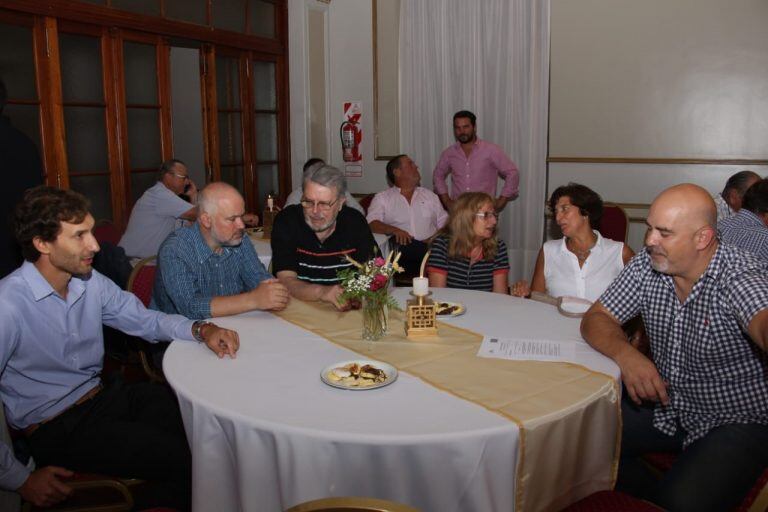 Mesa Redonda Agropecuaria Tres Arroyos