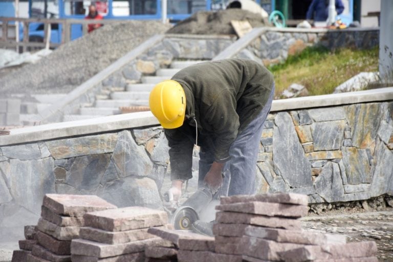 Reparación Plaza Cívica- Ushuaia