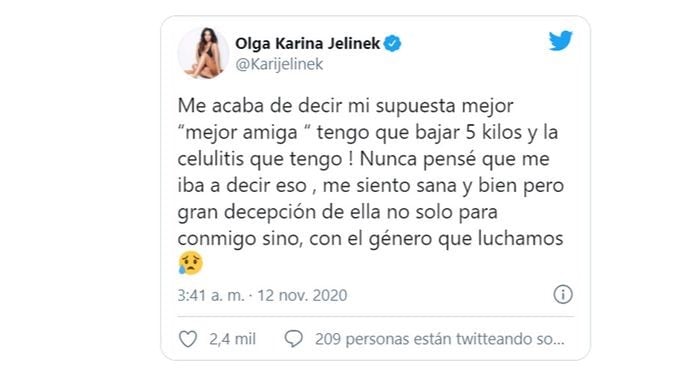 Karina Jelinek angustiada por una amiga (Web)