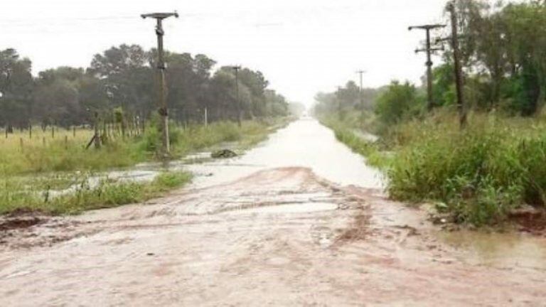 Consorcios camineros reclaman más de 252 millones de pesos para la reparación de la red vial.