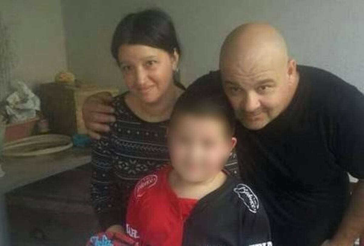 La pareja que asesinó a un albañil en Santa Fe trató de vender sus zapatos a un compañero