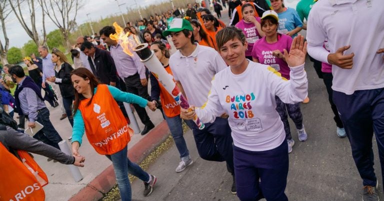 Las imágenes del paso del Tour de la Antorcha por Neuquén (Fotos: Guido Martini/Buenos Aires 2018)