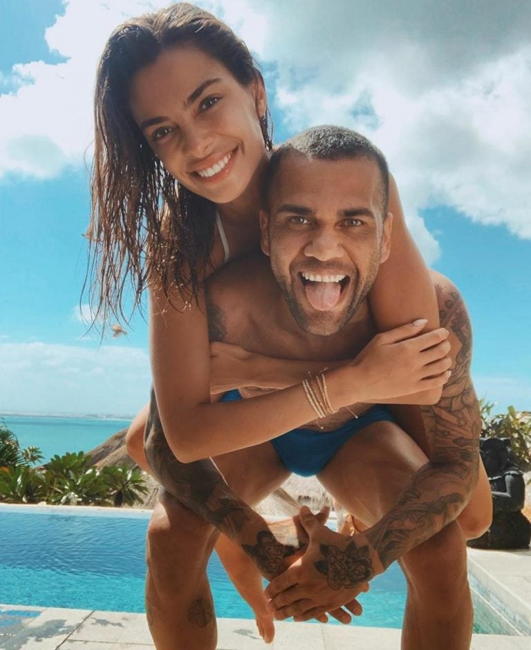 Dani Alves y su mujer, la modelo Joana Sanz, de vacaciones en Bali (Foto: Instagram)