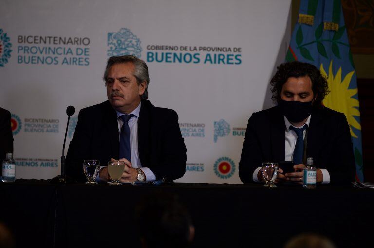 Alberto Fernández: "La pandemia es la muestra de la desigualdad en la que vivimos". (Clarín)