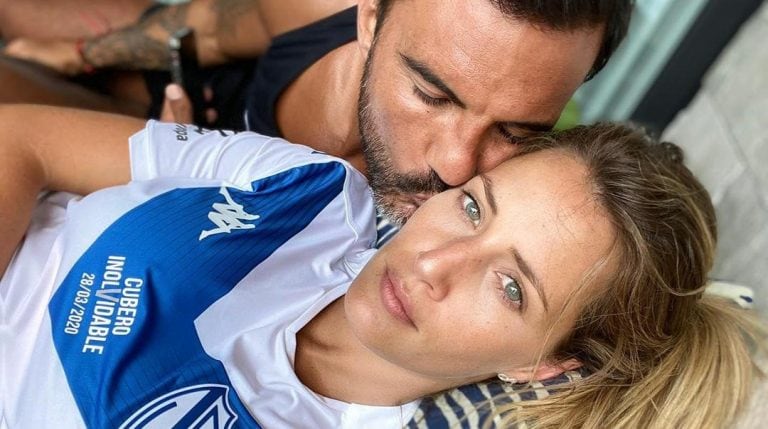 Mica Viciconte y Fabián Cubero atraviesan juntos el aislamiento obligatorio.