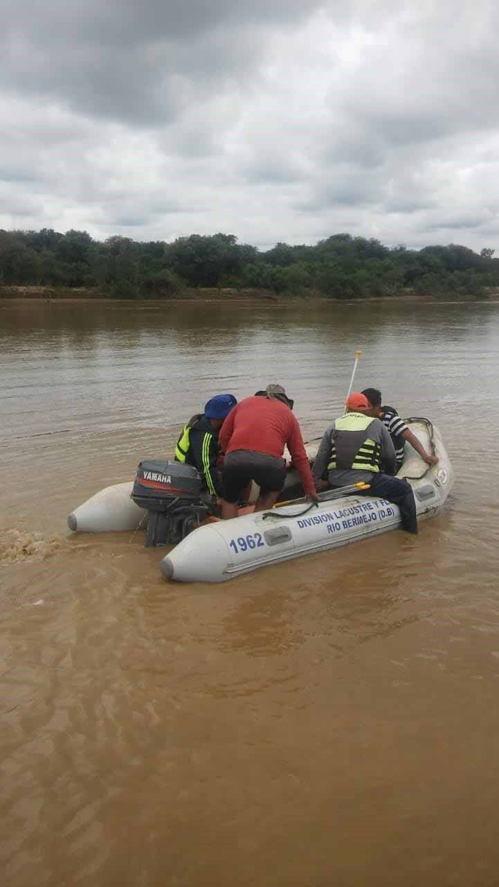 Rastrillaje en el Río Pilcomayo. (Policía de Salta)