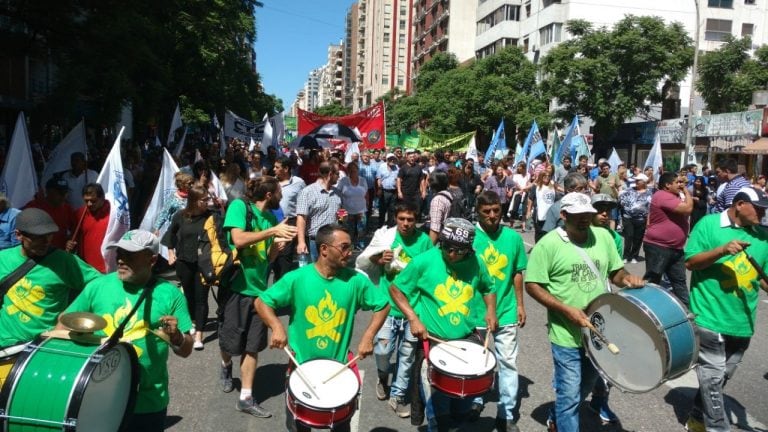 Caos en el centro por las marchas del 21F.