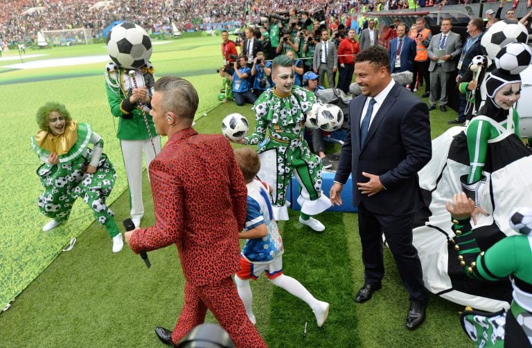 Robbie Williams y Ronaldo