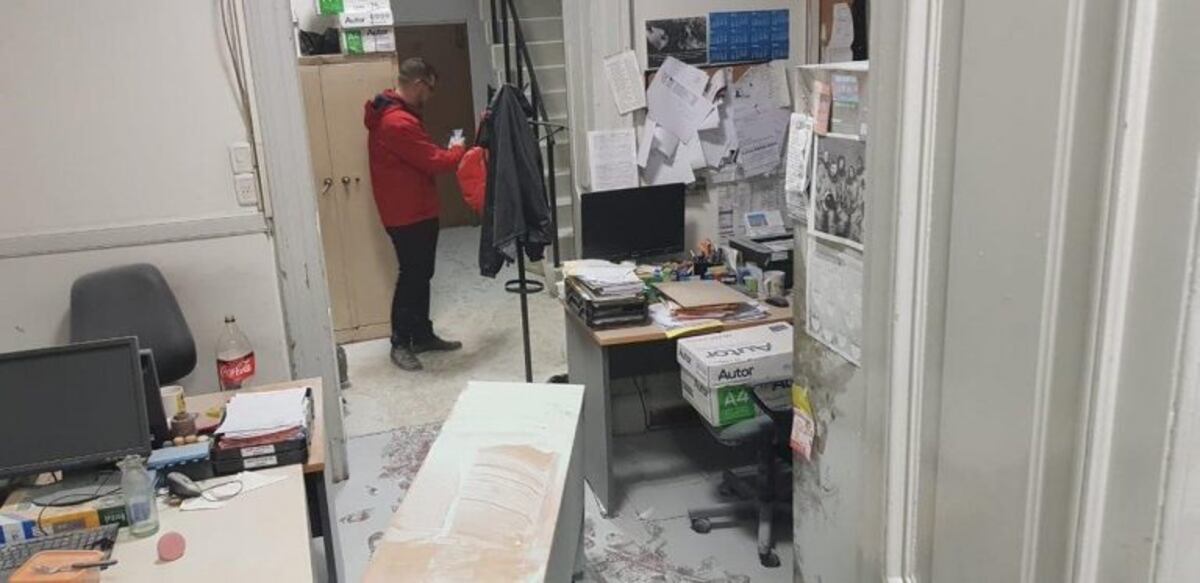 Estudiantes realizaron destrozos en el Rectorado de la UBA