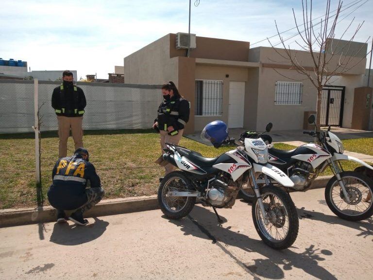 Encuentran cocaína en la calle