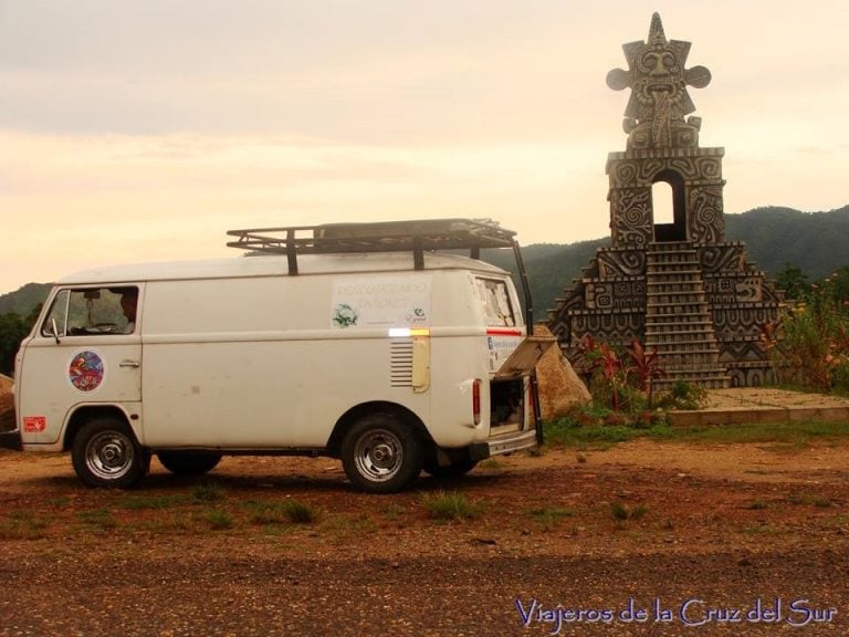 Dos aventureros que se animaron a dejar todo para cambiar la forma de vivir.