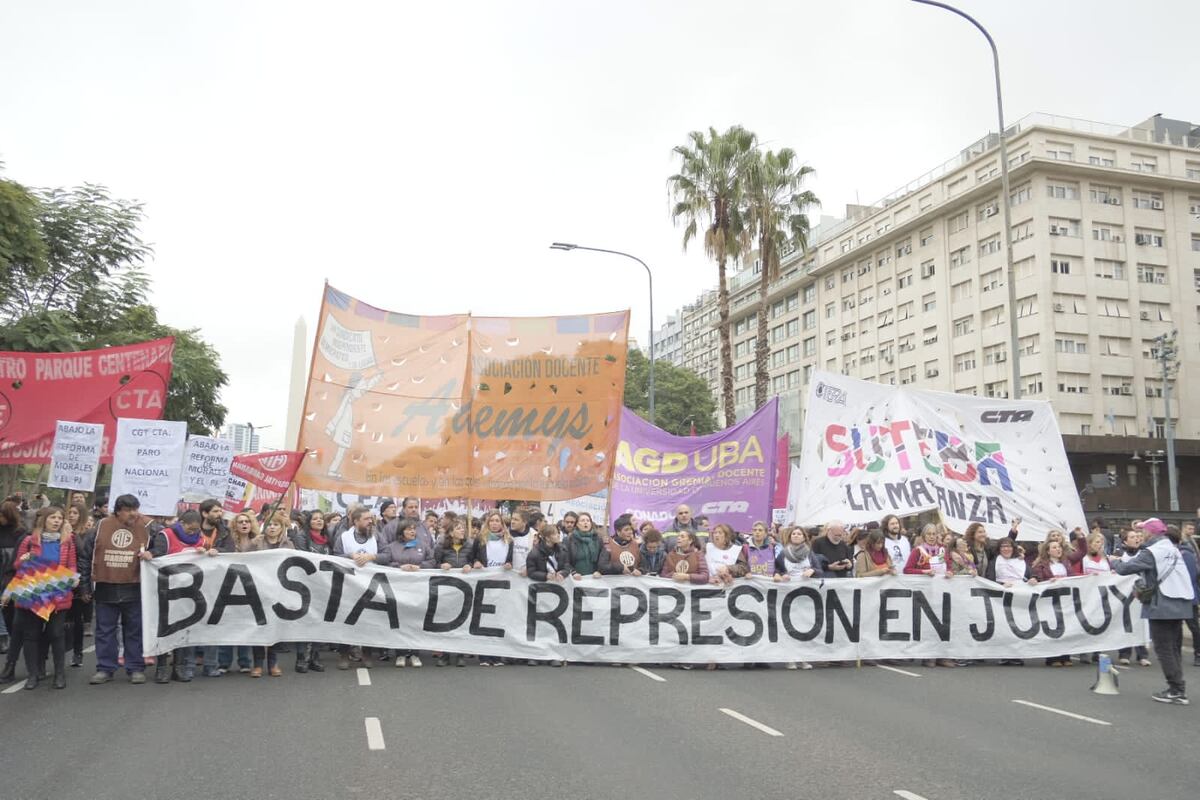 Sindicatos y organizaciones sociales de la Ciudad de Buenos Aires marcharon a la Casa de Jujuy