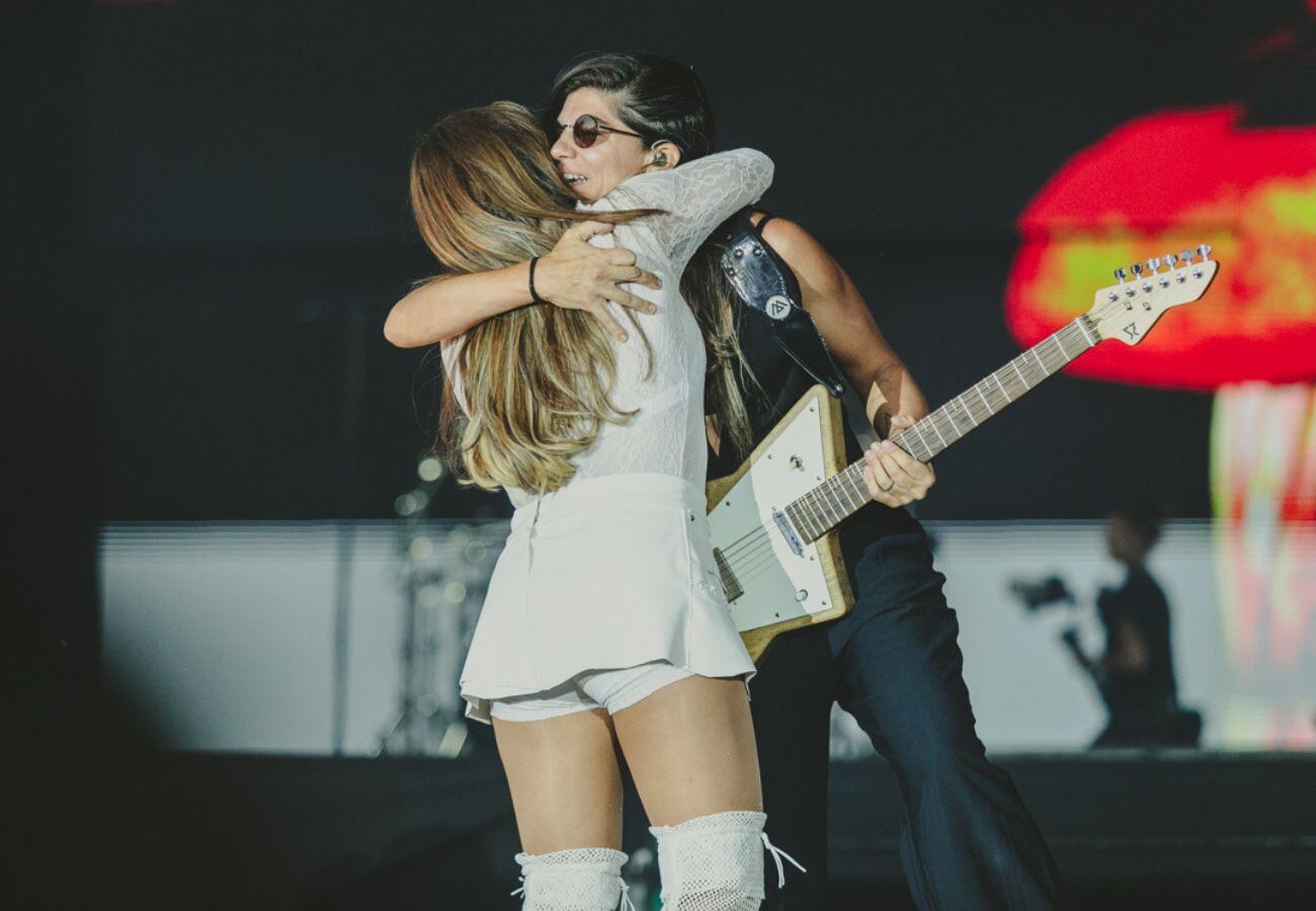 Cosquín Rock 2025: Nicki Nicole recordó a su papá, bancó a Milo J y sumó a Lula Bertoldi en un show cargado de emociones